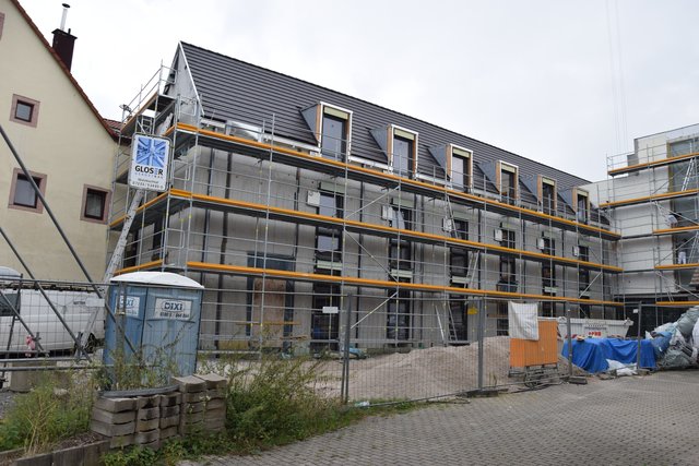 Gesundheitszentrum Jöhlingen: Ins Erdgeschoss des langgestreckten Giebelgebäuse wird eine Bäckerei mit geräumigem Bistro einziehen. Foto: ch