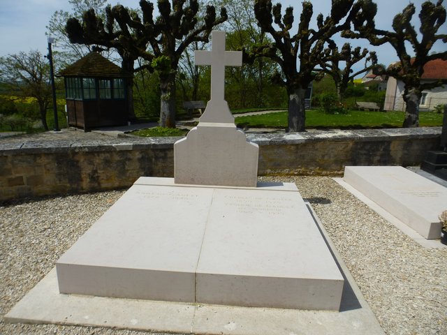 Grab von Charles de Gaulle, seiner Frau und Tochter