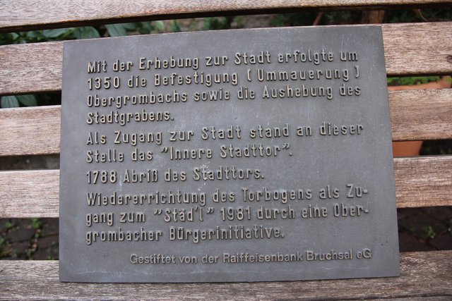 Beispiel eines alten Schildes.