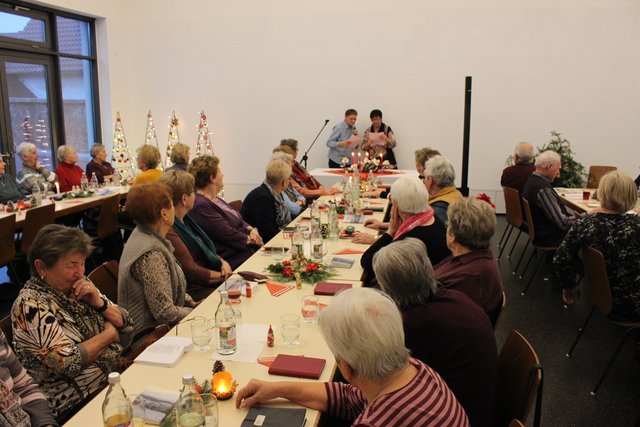 Sketch von Rosemarie Frank und irmgard Klein