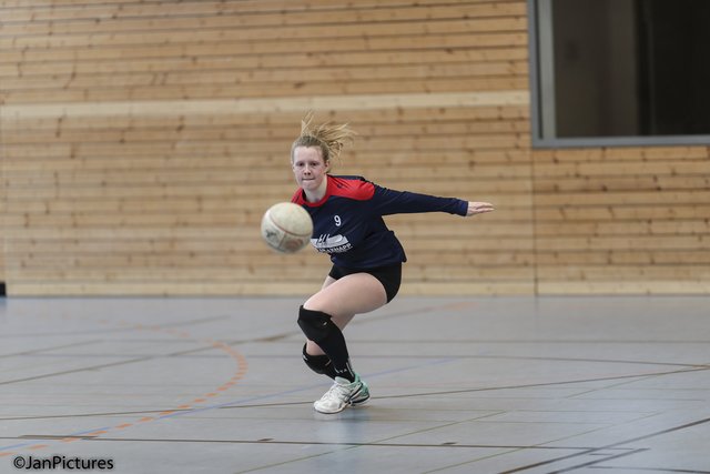 Die Nr. 9 des TV Bretten Celine Jensen