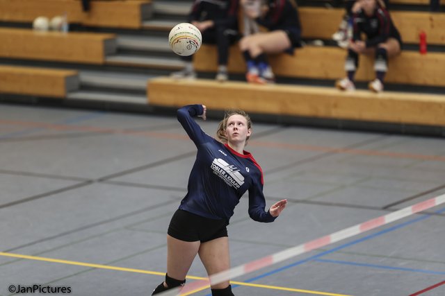 Die Nr. 9 des TV Bretten Celine Jensen