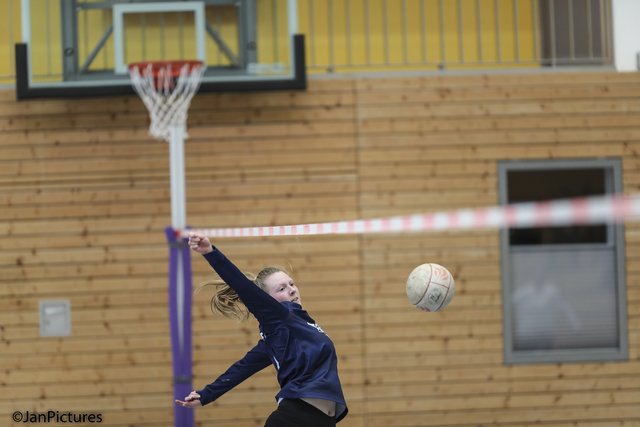 Die Nr. 9 des TV Bretten Celine Jensen