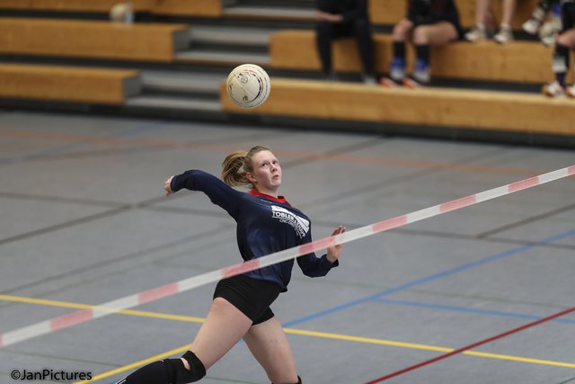 Die Nr. 9 des TV Bretten Celine Jensen