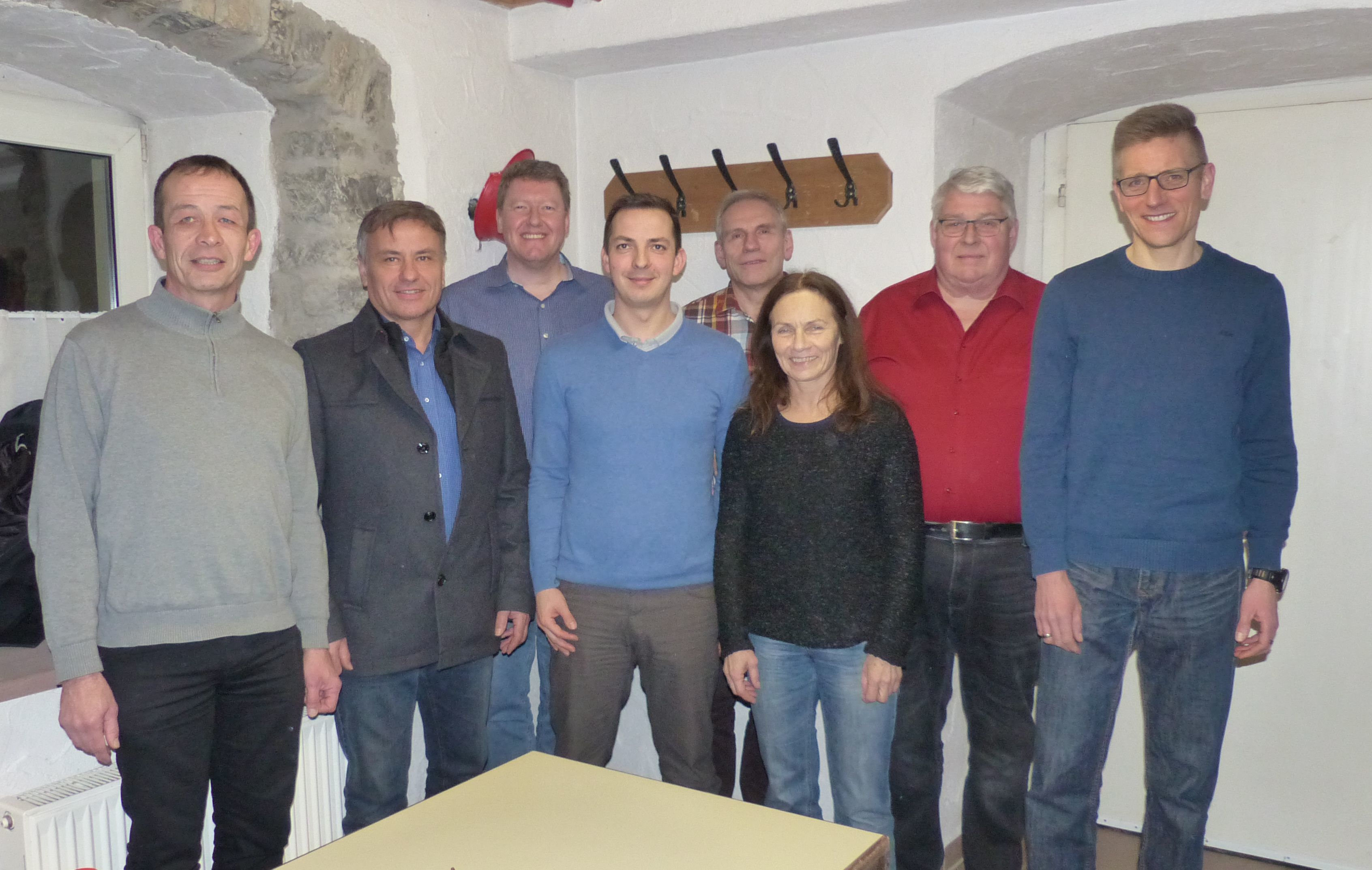 Die Kandidaten der Bürgervereinigung Dürrenbüchig für die Ortschaftsratswahl 2019: vlnr Michael Kiefer, Joachim Kammerer, Frank Kremser, Andreas Thumm, Josef Freitag, Elke Schäfer, Wolfgang Six, Christoph Hakenes