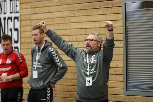 Trainer Benjamin Ziefuß von der HSG Walzbachtal 2