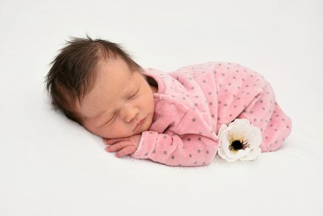 Smilla Maria Mahncke aus Bruchsal kam am 27.01.2020 in der Fürst-Stirum Klinik Bruchsal zur Welt und wog bei einer Größe von 53 Zentimetern 3280 Gramm. | Foto: babysmile24.de