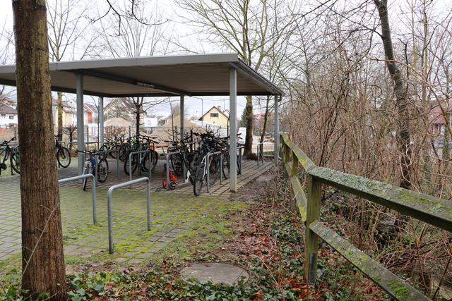 An dieser Stelle soll der Fahrradweg der Ost-West-Verbindung angeschlossen werden.
