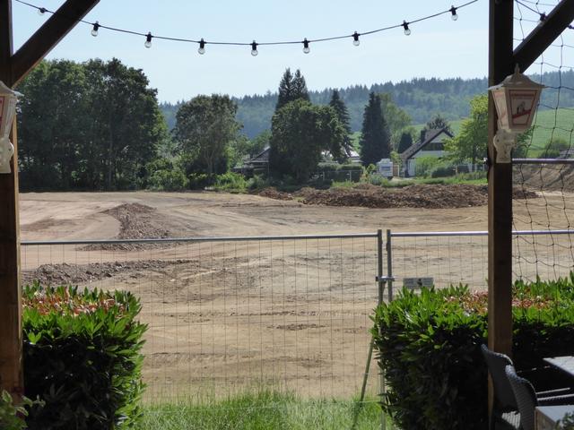 26. Juni 2019: Der Platz füllt sich.
 | Foto: Gerhard Rinderspacher