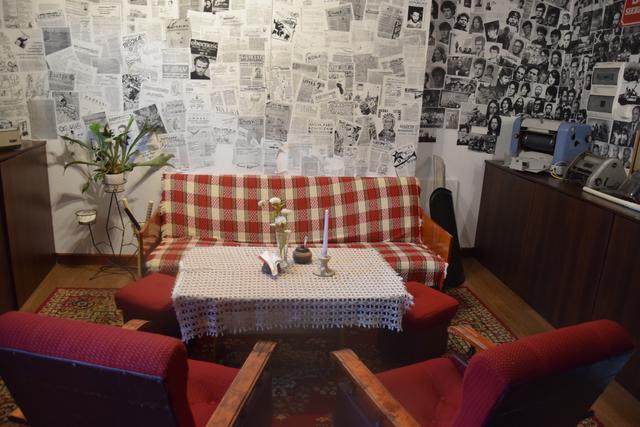 Charme der 1970er Jahre: Die Möbel der damaligen Zeit erzählen ihre eigene Geschichte. | Foto: ch