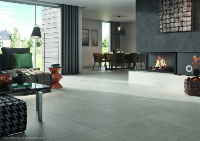 Keramische Fliesen verstärken als hervorragende Wärmeleiter die Effizienz einer Fußbodenheizung. Mit robusten Oberflächen und hochwertigem Design sind sie außerdem ökologisch, weil über Jahrzehnte nutzbar. | Foto: Deutsche Fliese/Steuler/akz-o