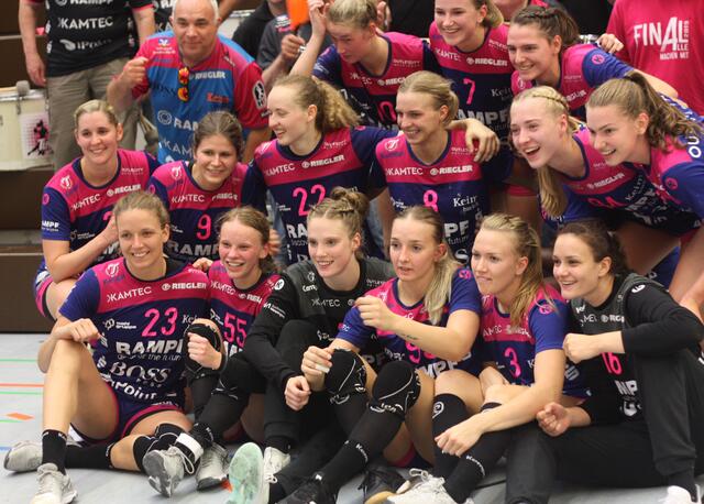 TuS Metzingen am 14.9.2019, vor Corona...in der Ketscher Neurotthalle...
FotoArchiv Merkel+Merkel