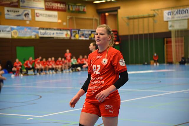 Rebecca Engelhardt, Linksaußen und linke Verteidigerin bei den Red Ladies
FotoArchiv Merkel + Merkel