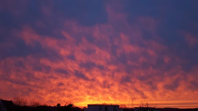Sonnenuntergang in Diedelsheim von Martin Schneider
