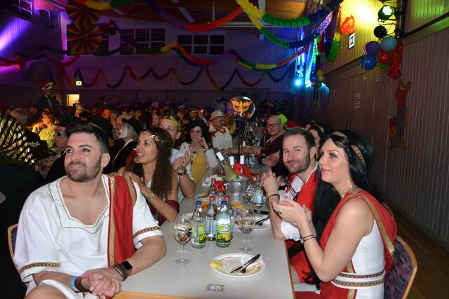 Rückblick auf vergangene Jahre in der Bütt.