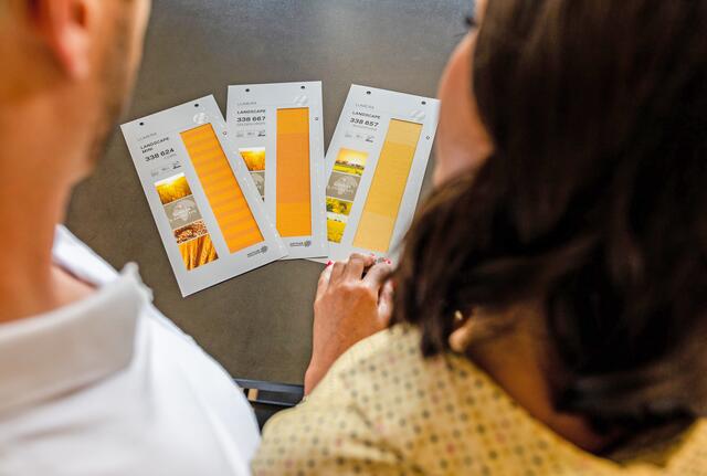 Die große Auswahl an Stoffdesigns und -farben ermöglicht eine individuelle Gestaltung der Markise. Foto: djd/WOUNDWO