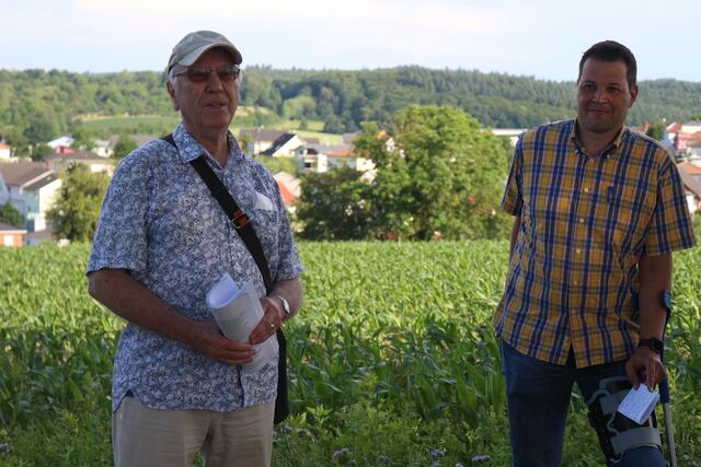 Gunter Lange mit dem Ruiter Ortsvorsteher Aaron Treut