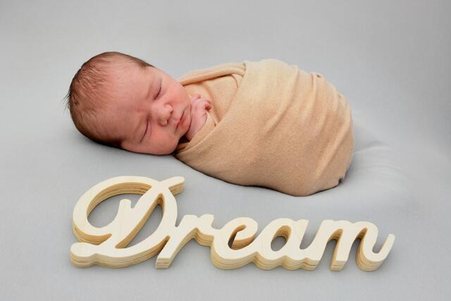 Rafael Jurkic aus Kraichtal kam am 24.06.2021 in der Fürst-Stirum Klinik Bruchsal zur Welt und wog bei einer Größe von 55 Zentimetern 4130 Gramm. | Foto: babysmile24.de
