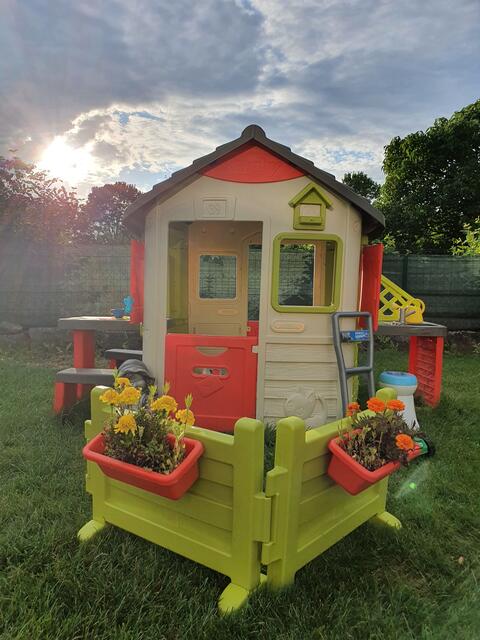 Gartenparadies der zweijährigen Ella aus Bretten-Gölshausen.