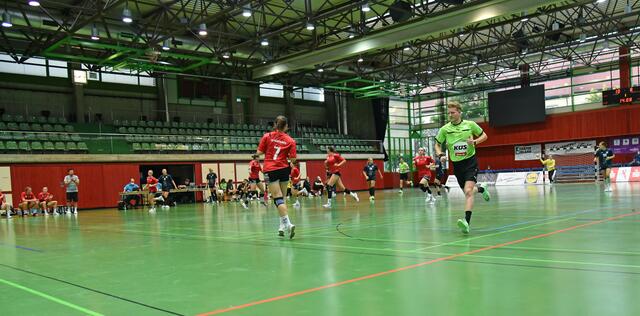 Die Weite der Ballei...Cinemascope-Experiment 24mm-Einstellung...
FotoArchiv Merkel+Merkel