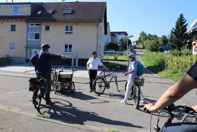 Der ADFC wünscht sich die Absenkung oder Ankeilung einiger Bordsteinkanten. | Foto: bea