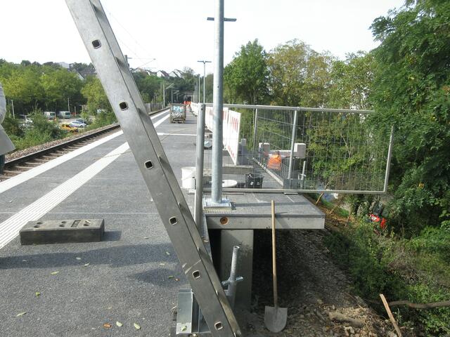 Der größte Teil des Bahnsteigs verfügt nun über eine Tiefe von 4,50 Meter.  | Foto: ger