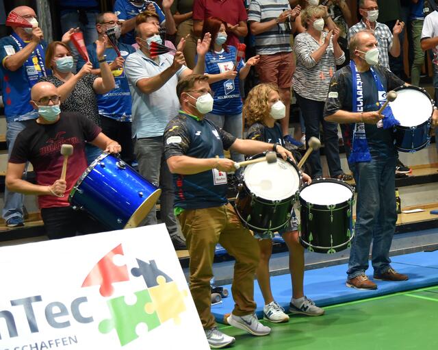 Die Treuesten der Treuen...The most amazing drummer band of the blues...
FotoArchiv Merkel+Merkel