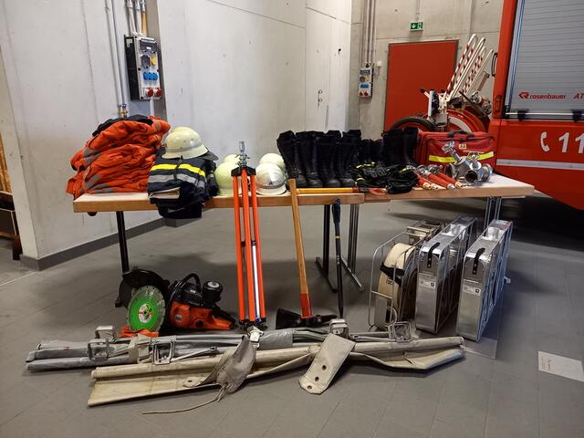 Die Spende der Feuerwehr Oberderdingen. | Foto: Michael Wöhrle