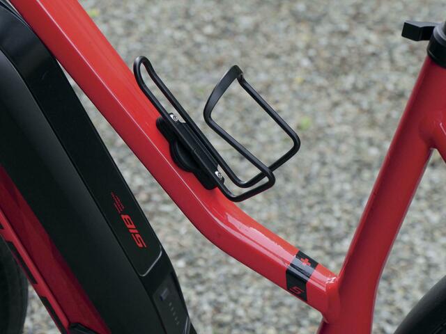 Tracking-Tools wie AirTag oder Tile Sticker lassen sich mit Sicherheitsschrauben und einem Spezialschlüssel diebstahlsicher am Bike anbringen. Foto: Rixen &amp; Kaul GmbH/akz-o | Foto: Rixen &amp; Kaul GmbH/akz-o