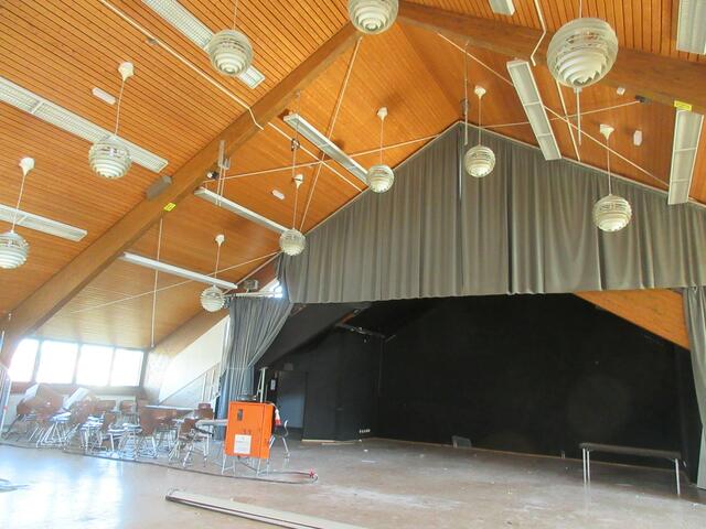 Die Aula wird abgebrochen und neu gebaut. | Foto: ger