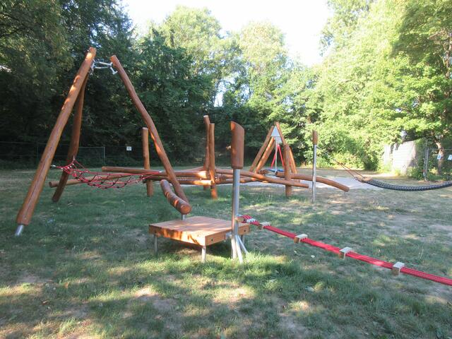 Spielplatz Husarenbaum | Foto: ger