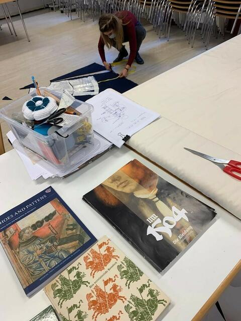 Gewandberatung unter Corona-Bedingungen im November 2021. | Foto: IG Gewand