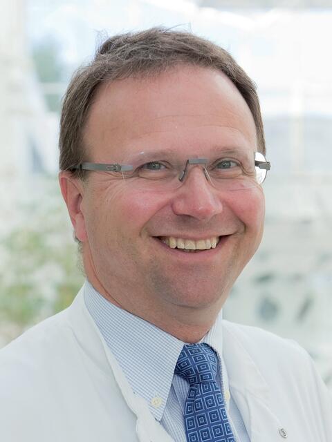Prof. Dr. med. Stephan Holmer. Quelle: Sprechzeit / privat | Foto: Sprechzeit / privat