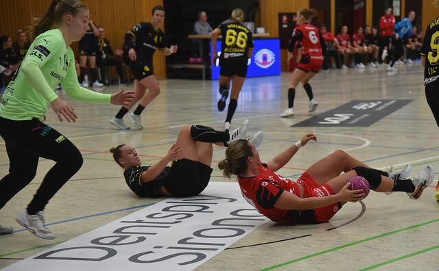 Yara ten Holte, Frida Rönning und Lisa Friedberger...
FotoArchiv Merkel+Merkel