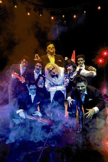 Die Holmikers kommen!