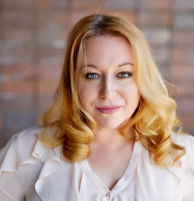 Moderatorin Rebecca Siemoneit-Barum