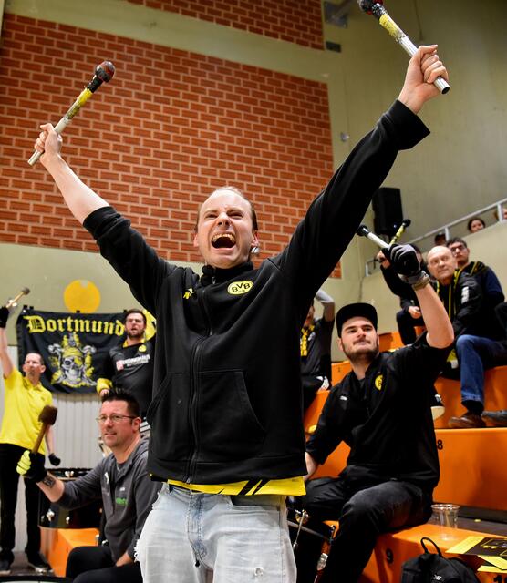 Die Hardcore Fans des BVB...
FotoArchiv Merkel+Merkel