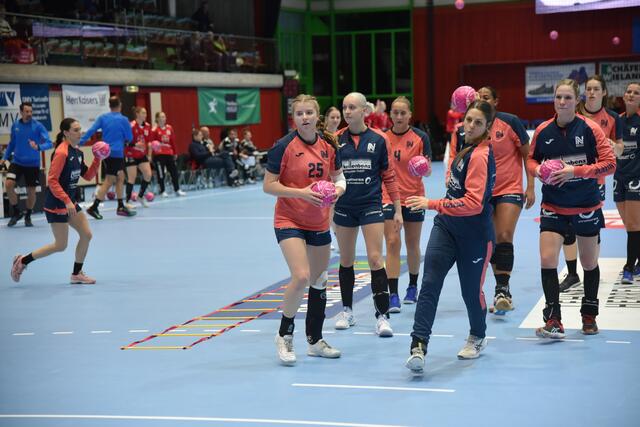 Nina Engel, die mit 30 Prozent Wurfeffizienz ein schwaches Spiel ablieferte, phasenweise durch Svenja Mann ersetzt wurde.
FotoArchiv Merkel+Merkel