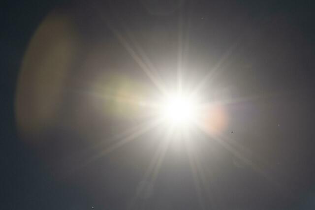 Wochenende startet sonnig und endet bewölkt. | Foto: Gateau/dpa