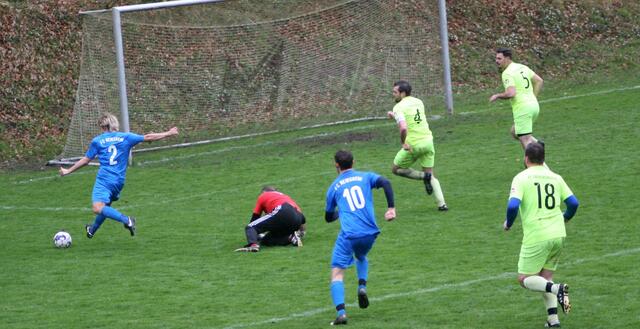 Der vierte Treffer durch Lukas Hachtel | Foto: Claudia Hauk