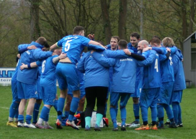 Nach dem Spiel durfte gejubelt werden | Foto: Claudia Hauk