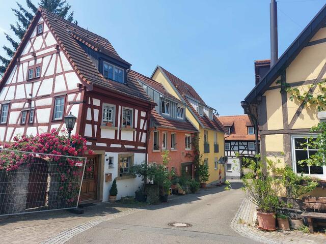 In der Mönchhofgasse finden sich Fachwerkhäuser, die durch private Eigentümer saniert wurden. | Foto: kuna