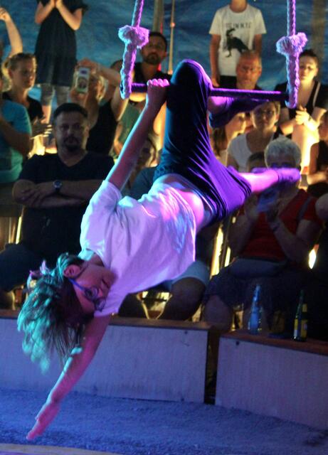 Luft-Akrobatik. | Foto: Förderverein Schillerschule Bretten e.V.