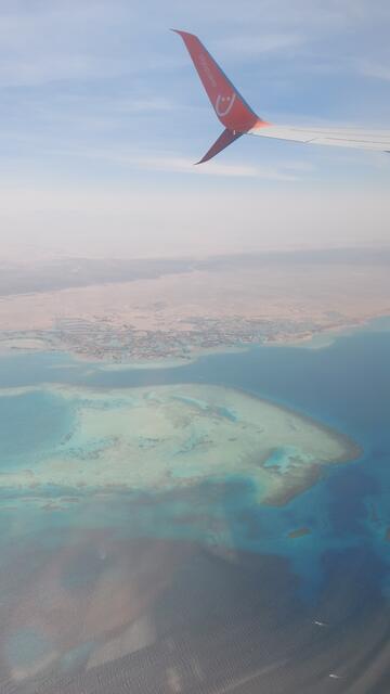 Eingeeicht von Klaus und Brigitte Hagenbucher: "Über Ägypten." | Foto: Klaus und Brigitte Hagenbucher