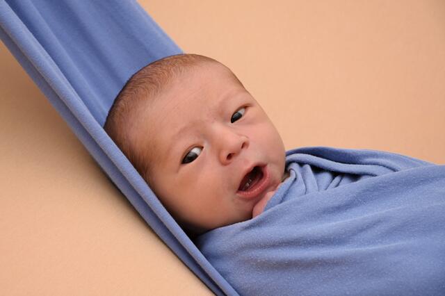 Furkan Eymen Özcelik aus Philippsburg kam am 23.10.2023 in der Fürst-Stirum Klinik Bruchsal zur Welt und wog bei einer Größe von 50 Zentimetern 3300 Gramm. | Foto: babysmile24.de