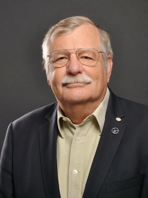 Ernst-Günther Carl. | Foto: www.sprechzeit.live