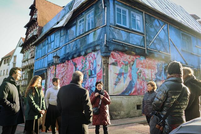 Der schlechte Zustand des "Blauen Hauses" in Oberderdingen lässt sich an dessen Äußeren gut ablesen. | Foto: kuna