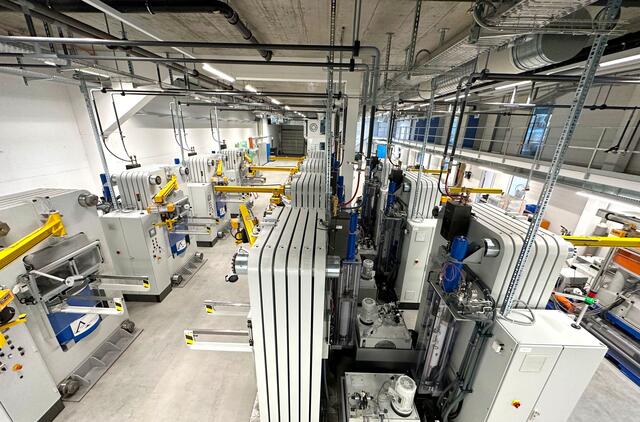 Der Herstellungsprozess der Erinnerungsdiamanten aus Asche oder aus Haaren findet in hochmodernen Räumlichkeiten in der Schweiz statt. | Foto: DJD/Algordanza Erinnerungsdiamanten