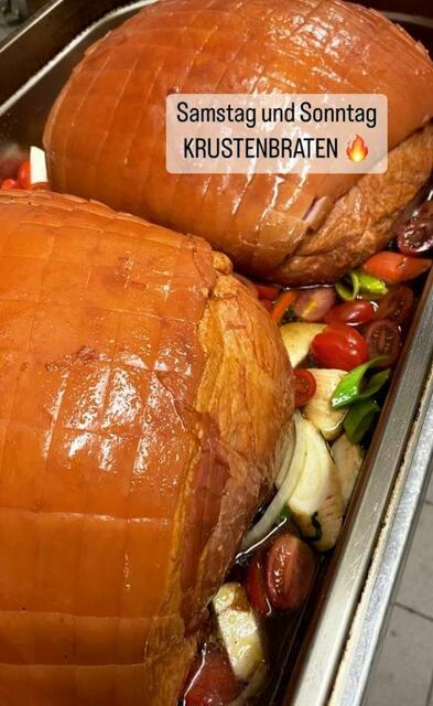 Leckerer Krustenbraten! | Foto: FC Neibsheim
