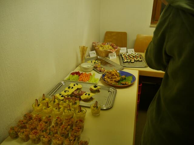 Guten Apettit. Beten und feiern sind keine Gegensätze. Nein, sie gehören zusammen.  | Foto: -roal-©